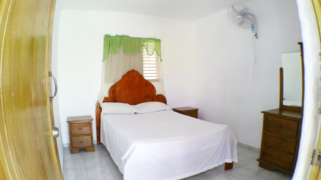Llave Del Mar Hotel Bayahibe Exterior photo