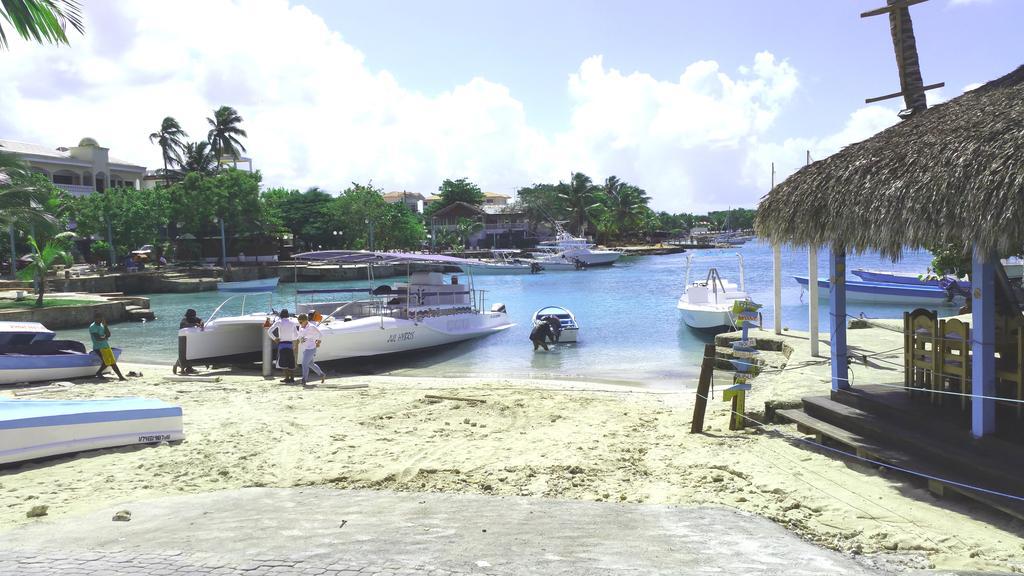 Llave Del Mar Hotel Bayahibe Exterior photo