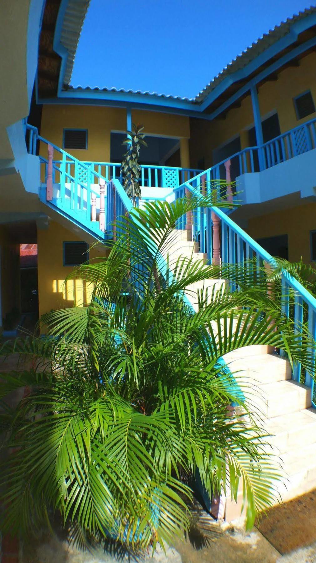 Llave Del Mar Hotel Bayahibe Exterior photo